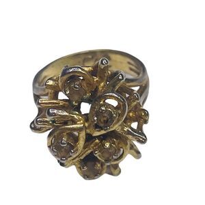 Vintage Gold & Cubic Zirconia CCI Cluster Ring - 7.5